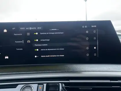 PEUGEOT 5008 GT Hybrid 145 CV e-DCS6 