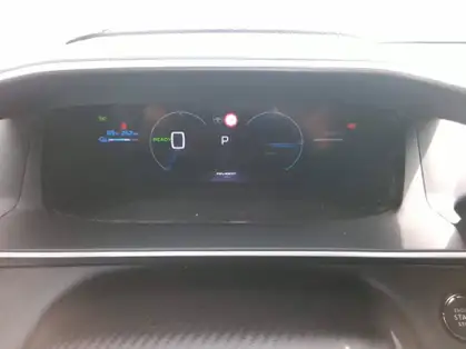 PEUGEOT 2008 50 kWh 136 ch GT