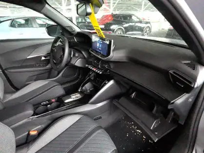 PEUGEOT 2008 ALLURE Hybrid 145 CV e-DCS6 