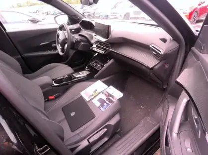 PEUGEOT 2008 ALLURE Hybrid 145 CV e-DCS6 