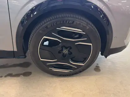 PEUGEOT 3008 325 ch 4x4 73 kWh GT