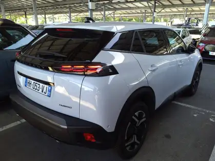 PEUGEOT 2008 Hybrid 145 ch e-DCS6 Allure