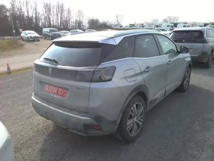 PEUGEOT 3008 GT 1.6 HYBRID4 300 CV E-EAT8