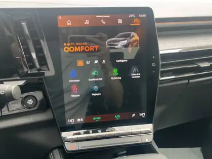 RENAULT AUSTRAL TECHNO E-Tech full hybrid 200 CV 