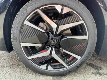 PEUGEOT 208 GT Hybrid 145 CV e-DCS6