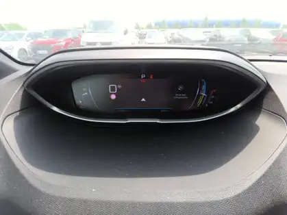 PEUGEOT 3008 GT HYBRID 136 CV E-DCS6