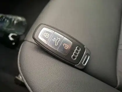 AUDI A3 BERLINE 40 TFSI 190 S tronic 7 Quattro Design Luxe