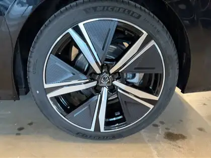 PEUGEOT 308 SW GT Hybrid 136 CV e-DCS6 