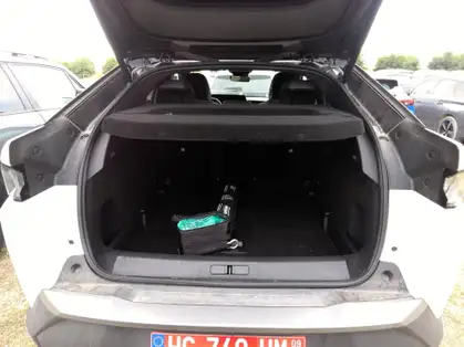 PEUGEOT 3008 GT HYBRID 136 CV E-DCS6