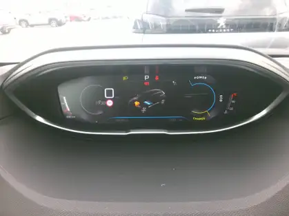 PEUGEOT 5008 5008 GT 1.6 HYBRID 136 CV E-DCS6