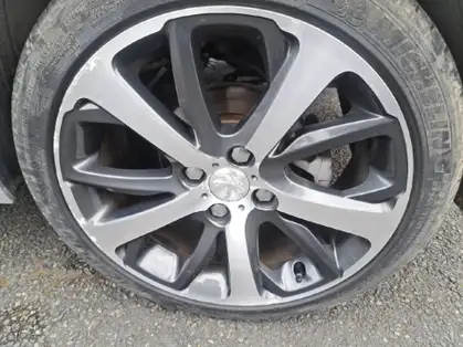 PEUGEOT 208 FELINE 1.6 VTi 120 CV BVA4