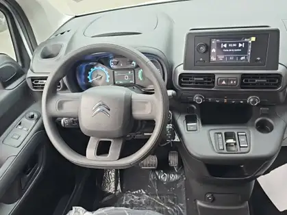 CITROEN BERLINGO VAN ELECTRIQUE TAILLE M 800 KGS 100 KW 136 CV (50 KWH)