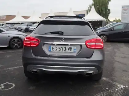 MERCEDES CLASSE GLA 180 d Activity Edition 7-G DCT A