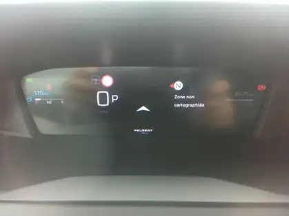 PEUGEOT 2008 ALLURE Hybrid 145 CV e-DCS6 