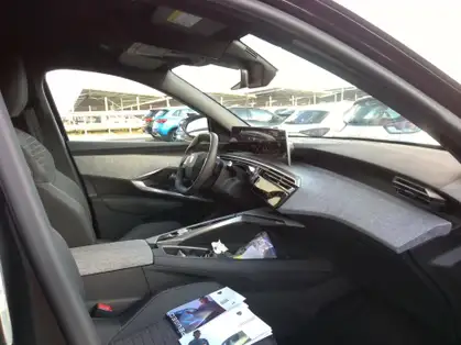 PEUGEOT 3008 ALLURE HYBRIDE 136 CV e-DCS6