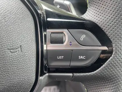 PEUGEOT 2008 2008 GT HYBRID 136 CV e-DCS6