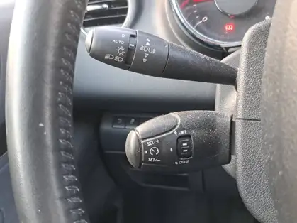 PEUGEOT 3008 1.6 BlueHDi 120ch S&S BVM6 Active