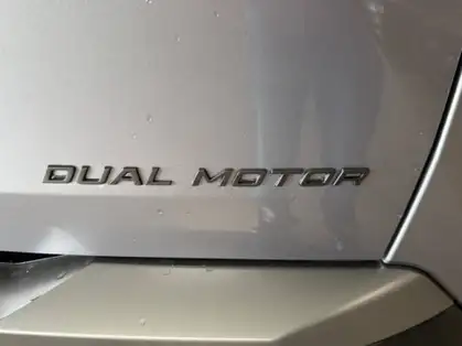 PEUGEOT 3008 325 ch 4x4 73 kWh GT