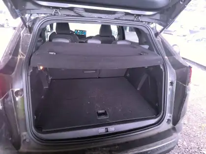 PEUGEOT 3008 GT HYBRID 225 CV E-EAT8