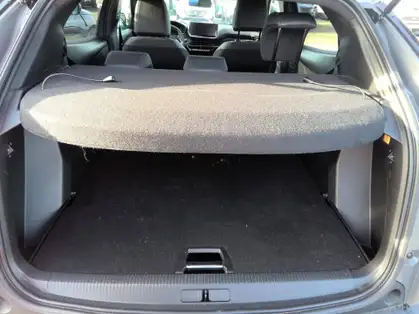PEUGEOT 2008 ALLURE Hybrid 145 CV e-DCS6 