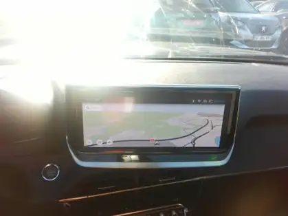 PEUGEOT 2008 ALLURE HYBRID 136 CV e-DCS6