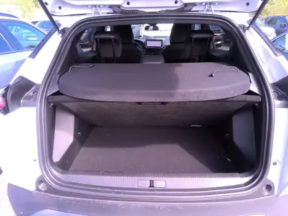 PEUGEOT 2008 ALLURE Hybrid 145 CV e-DCS6 