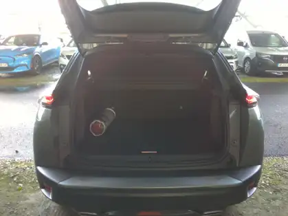 PEUGEOT 2008 ALLURE Hybrid 145 CV e-DCS6 