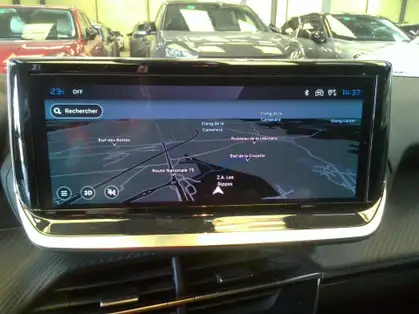 PEUGEOT 208 ALLURE HYBRID 100 CV E-DCS6