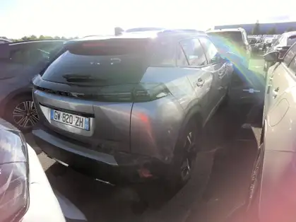 PEUGEOT 2008 GT HYBRID 136 CV E-DCS6