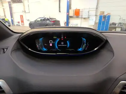 PEUGEOT 3008 GT PACK 1.6 HYBRID4 300 CV E-EAT8