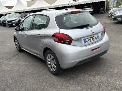 PEUGEOT 208 1.6 BlueHDi 75ch BVM5 Active