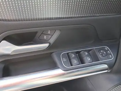 MERCEDES CLASSE B 180 7G-DCT Progressive Line Edition
