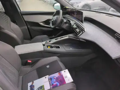 PEUGEOT 3008 ALLURE HYBRIDE 136 CV e-DCS6