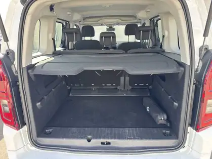 TOYOTA PROACE CITY VERSO Medium 1.2L 110  VVT-i BVM6 Dynamic