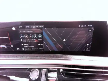 PEUGEOT 5008 GT Hybrid 145 CV e-DCS6 
