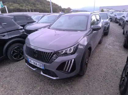 PEUGEOT 2008 ALLURE HYBRID 136 CV e-DCS6