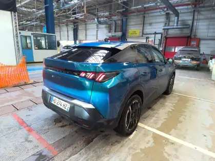 PEUGEOT 3008 210 ch 73 kWh Allure