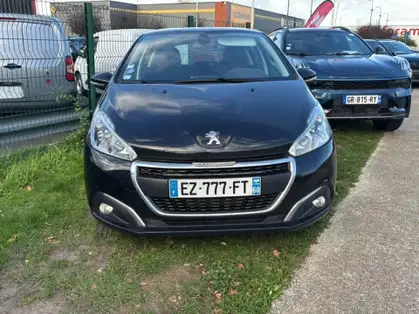 PEUGEOT 208 SIGNATURE 1.2 PURETECH 82 CV BVM