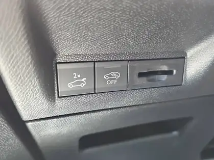 PEUGEOT 3008 GT Hybrid 145 e-DCS6