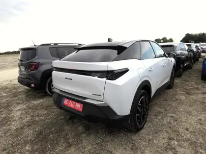 PEUGEOT 3008 GT HYBRID 136 CV E-DCS6