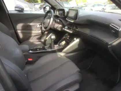 PEUGEOT 2008 GT 1.2 PURETECH 130 CV BVM6