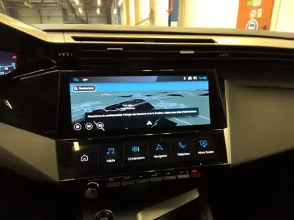 PEUGEOT 408 ALLURE Hybrid 136 e-DCS6