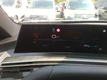 PEUGEOT 5008 GT Hybrid 145 CV e-DCS6 