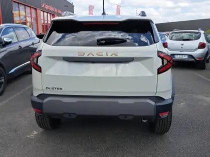 DACIA DUSTER Mild Hybrid 130 4x2 Extreme - 5P