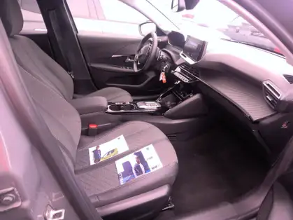 PEUGEOT 208 ALLURE HYBRID 100 CV E-DCS6