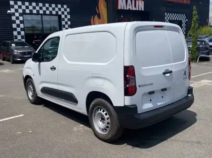 CITROEN BERLINGO VAN ELECTRIQUE TAILLE M 800 KGS 100 KW 136 CV (50 KWH)