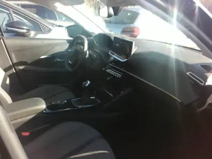 PEUGEOT 208 ALLURE 1.2 PURETECH 100 CV BVM6