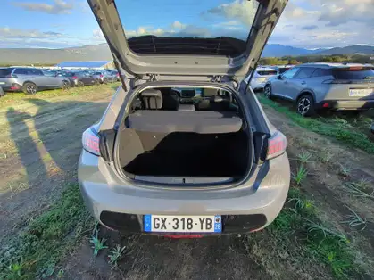 PEUGEOT 208 ALLURE HYBRID 100 CV E-DCS6