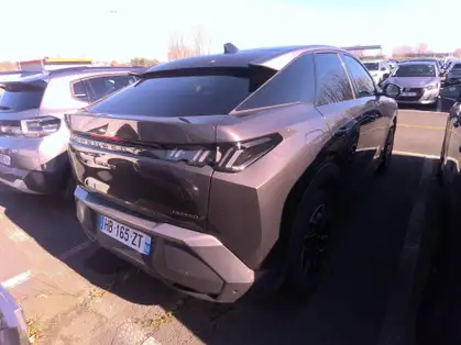 PEUGEOT 3008 ALLURE HYBRIDE 136 CV e-DCS6