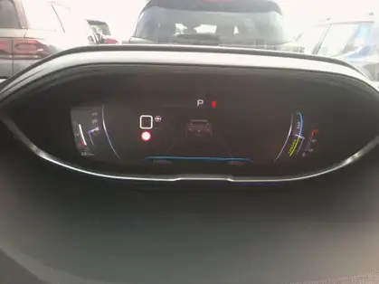 PEUGEOT 3008 ALLURE PACK HYBRID 136 CV E-DCS6